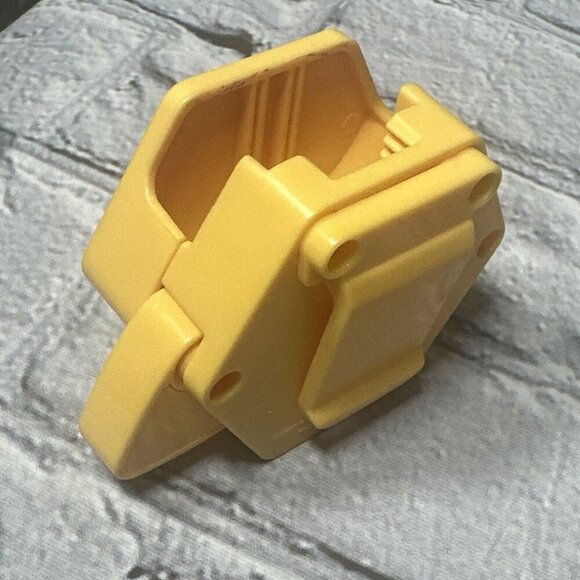 McDonald's Happy Meal Toy 2020 Beyblade Burst #4 Free & Fafnir - Picture 4 of 8